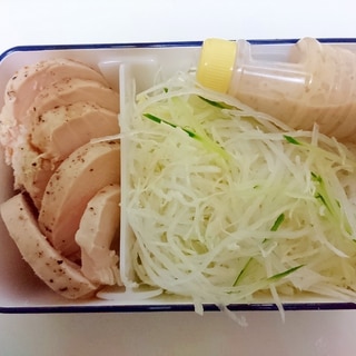 塩レモンペーストで鶏ハム☆サラダ